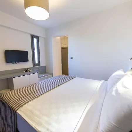 Hotel Arinnanda 3*