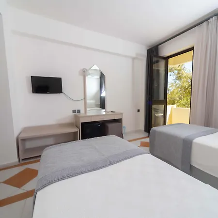 Hotel Arinnanda