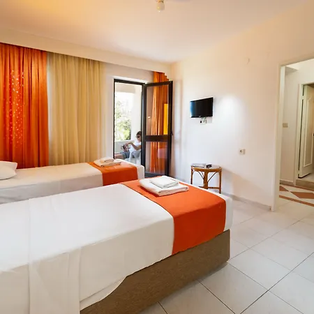 Hotel Arinnanda Hotel Cesme 3*