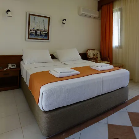 Hotel Arinnanda Hotel Cesme 3*