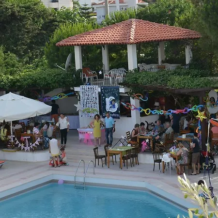 Hotel Arinnanda 3*