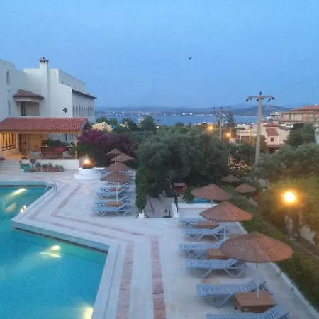 Arinnanda Hotel